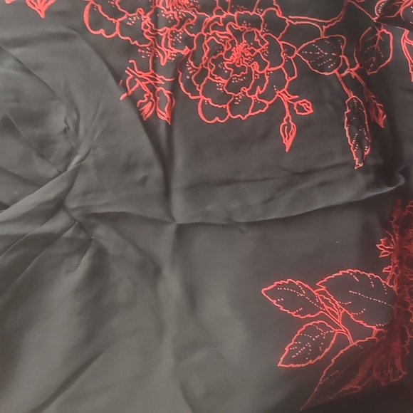 Jones New York Black Maxi Dress with Red Floral Pattern - Picture 9 of 9